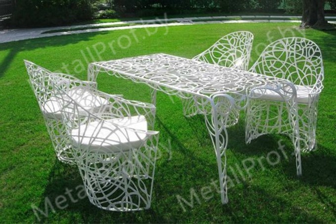 MetallProf.by. Продукция из металла и стекла. Столы, стулья для дома.